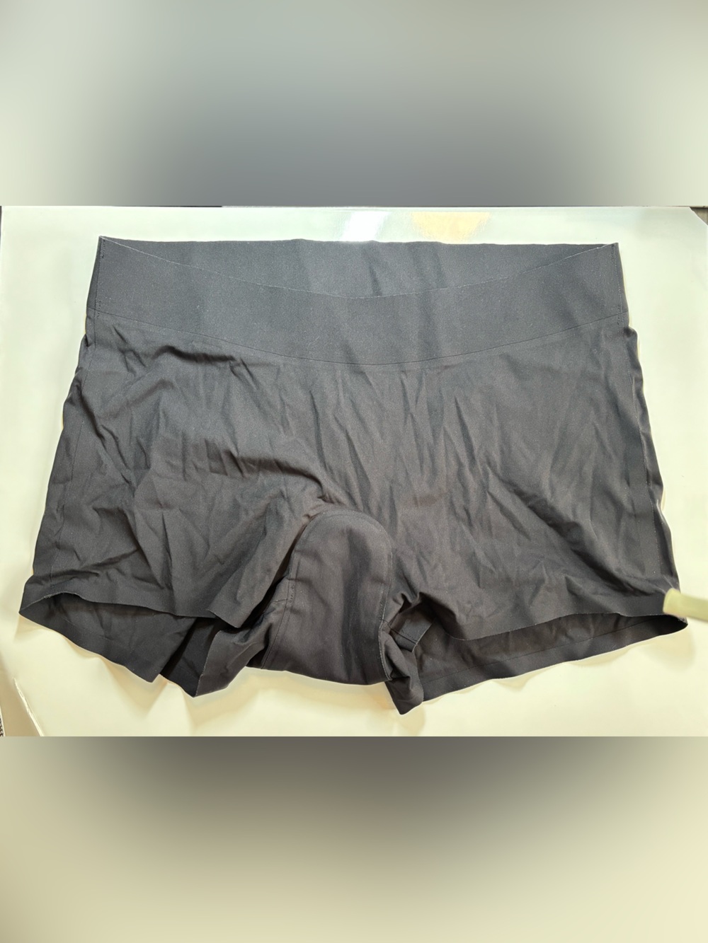 Knix period boy shorts sz M
